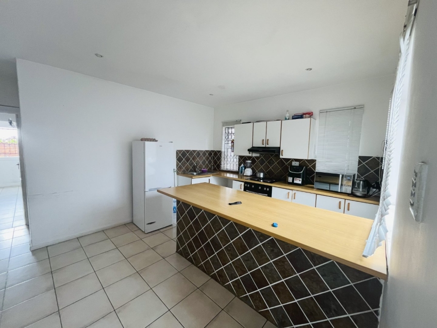 2 Bedroom Property for Sale in Bluewater Bay Eastern Cape